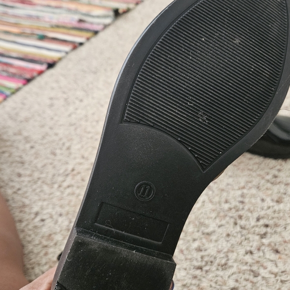 Black rain boots, size 11 - Picture 3 of 3